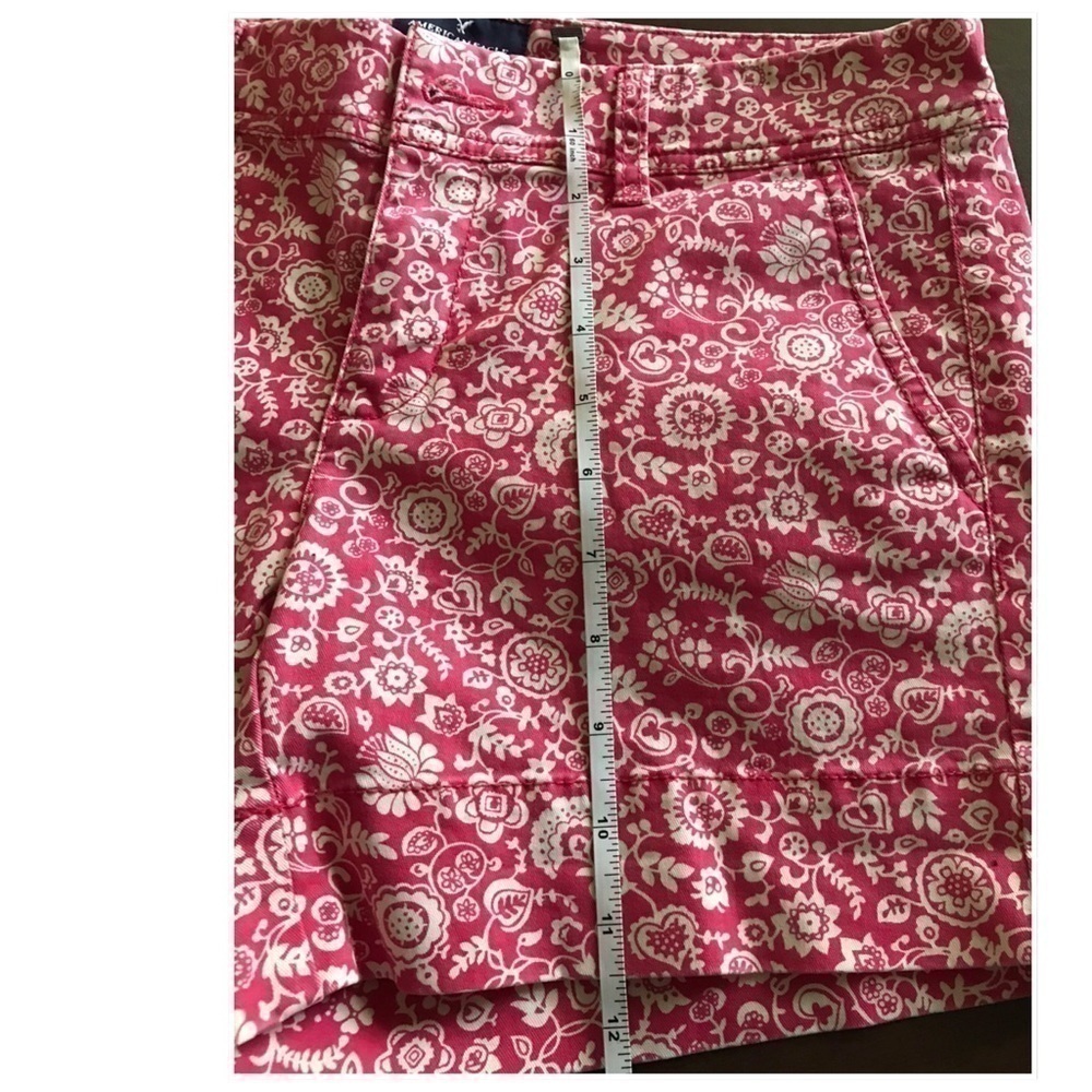 AMERICAN Eager Outfitters Shorts - Picture 4 of 5